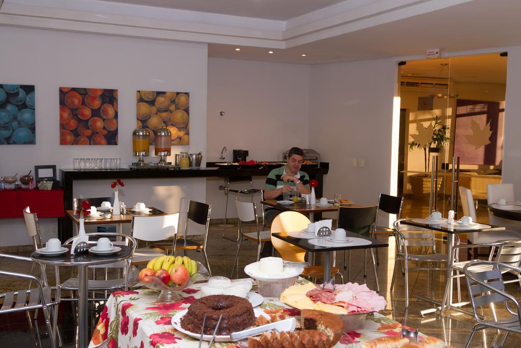 Hotel Canada ريبيراو بريتو المظهر الخارجي الصورة